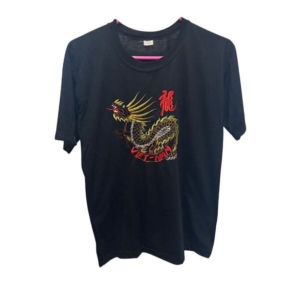 Vintage Embroidered Dragon Vietnam Tee T-Shirt Black Yellow Red Mens Small - Picture 1 of 5